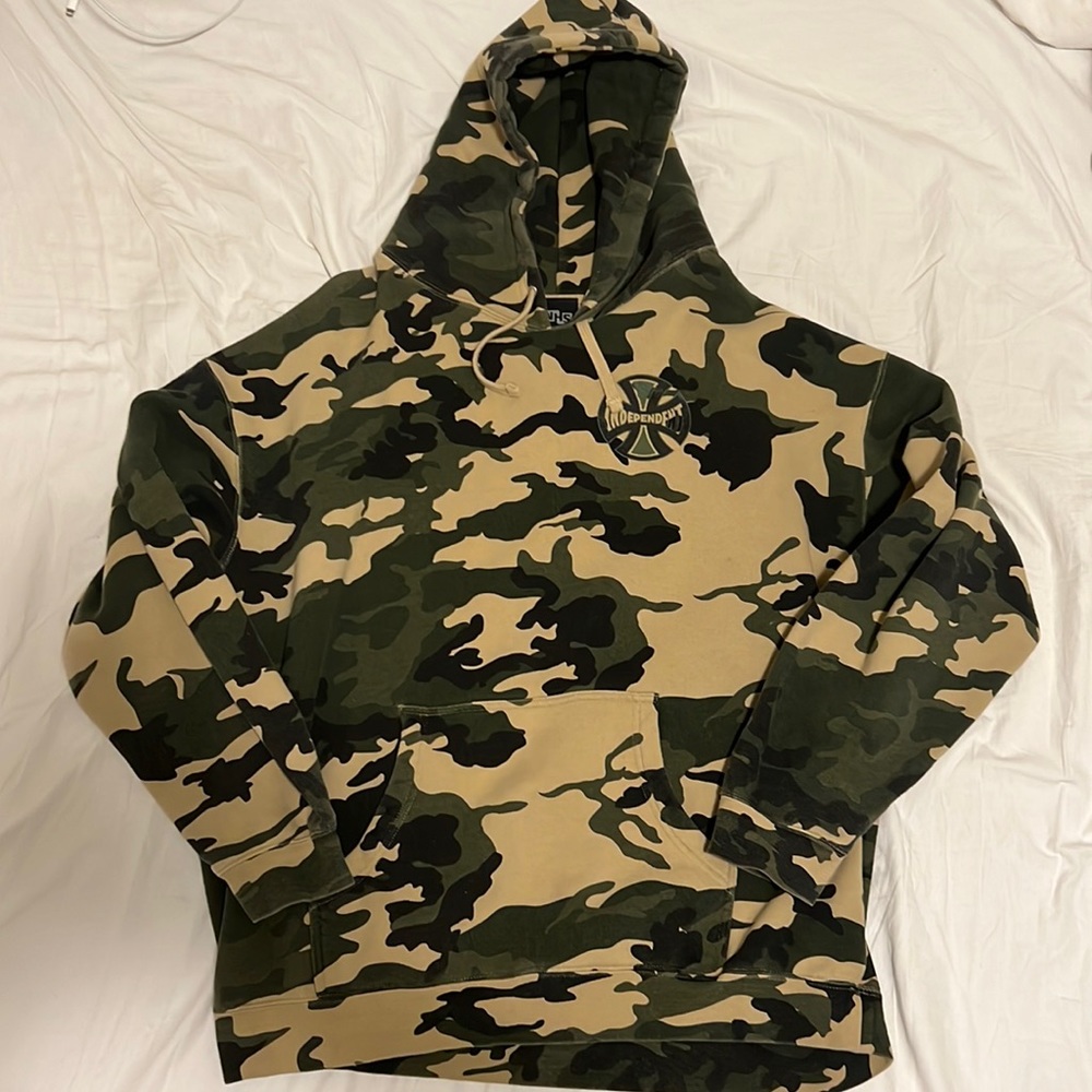 Independent NHS camo hoodie